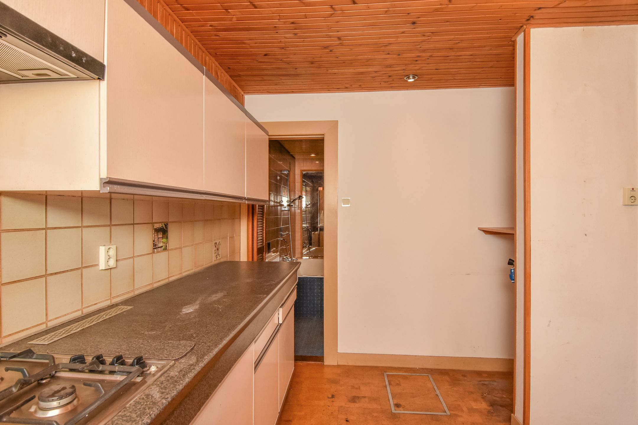 Foto 24 van van Montfoortstraat 47