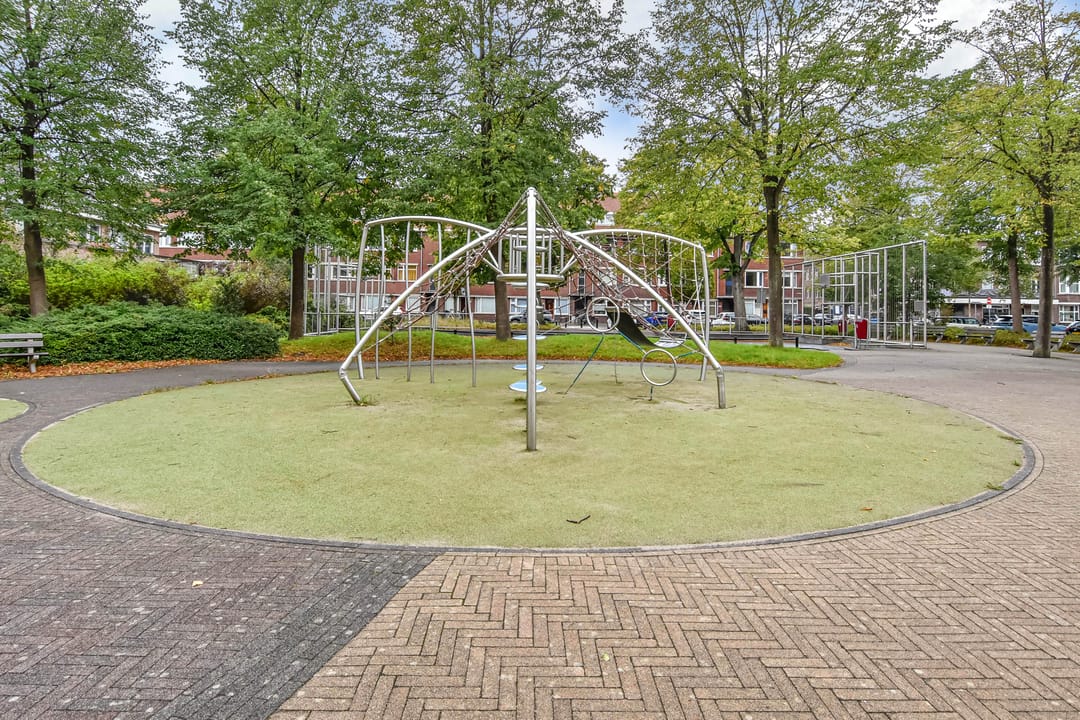 Foto 38 van van Montfoortstraat 47