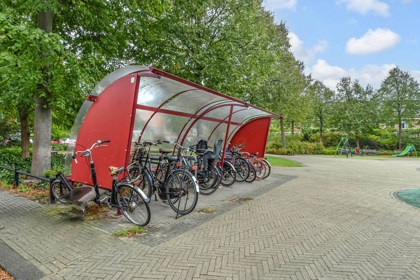 Foto 40 van van Montfoortstraat 47