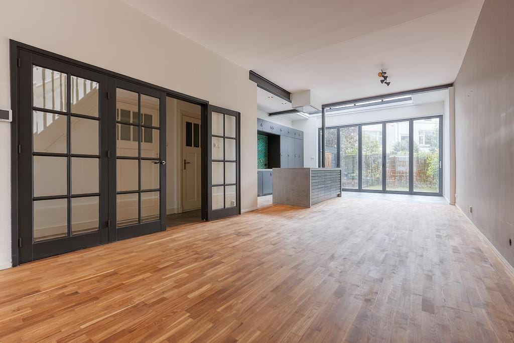 Photo 1 of Gevers Deynootweg 141-A