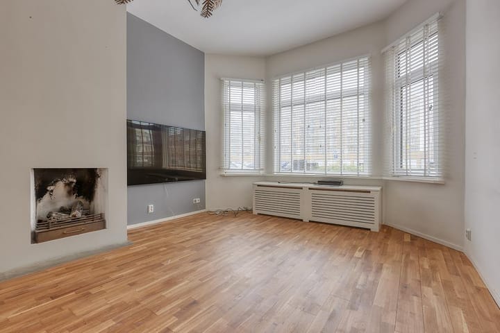 Photo 3 of Gevers Deynootweg 141-A