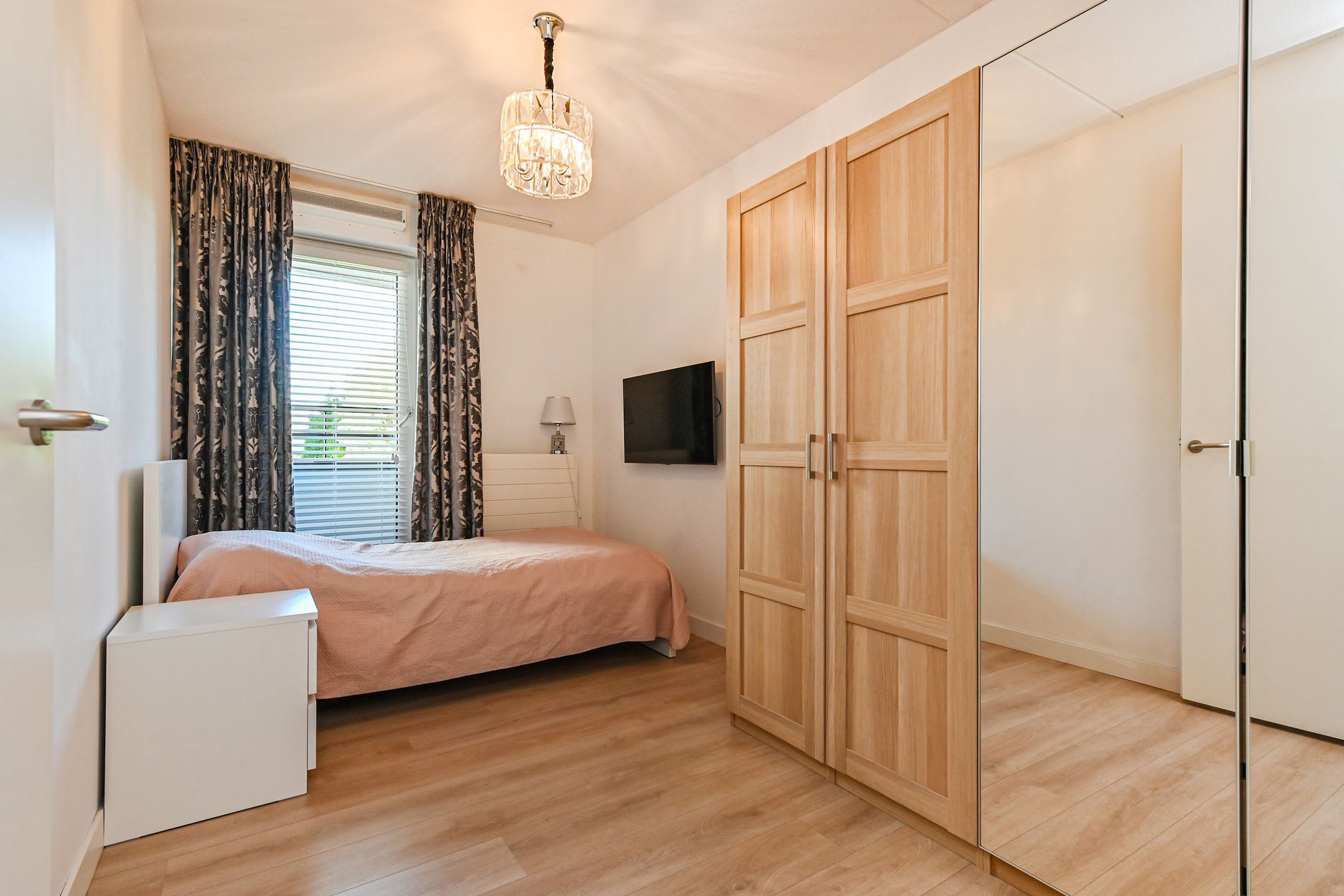 Foto 21 van P.C. Boutenslaan 81