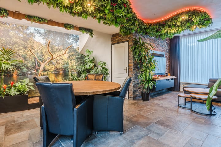 Photo 4 of De Ruijterstraat 45