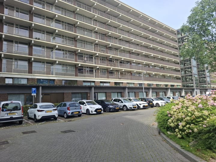 Foto 1 van Niels Bohrplaats 436