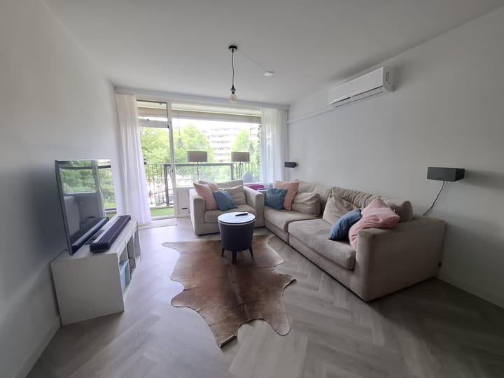 Foto 4 van Niels Bohrplaats 436