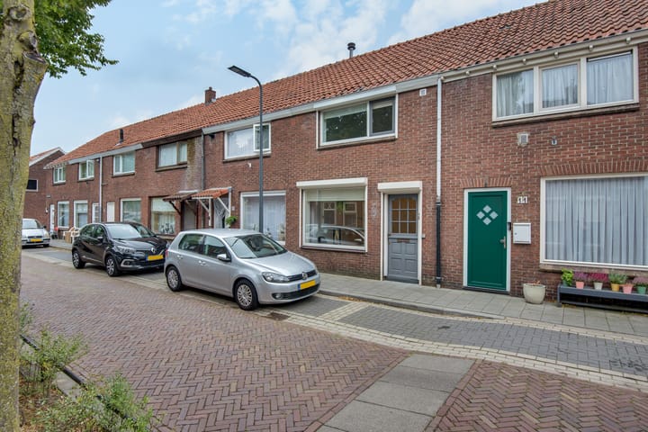 Foto 2 van Palmboomstraat 13