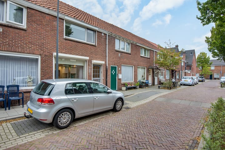 Foto 19 van Palmboomstraat 13