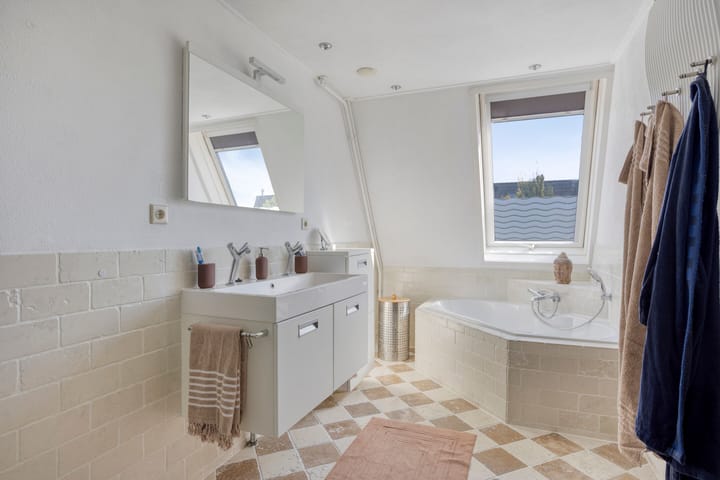 Foto 17 van Sneevlietstraat 19