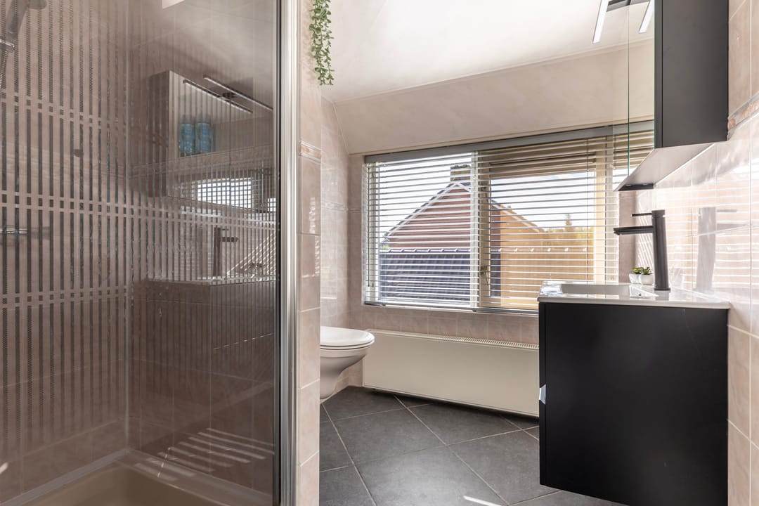 Foto 28 van Schoolstraat 15