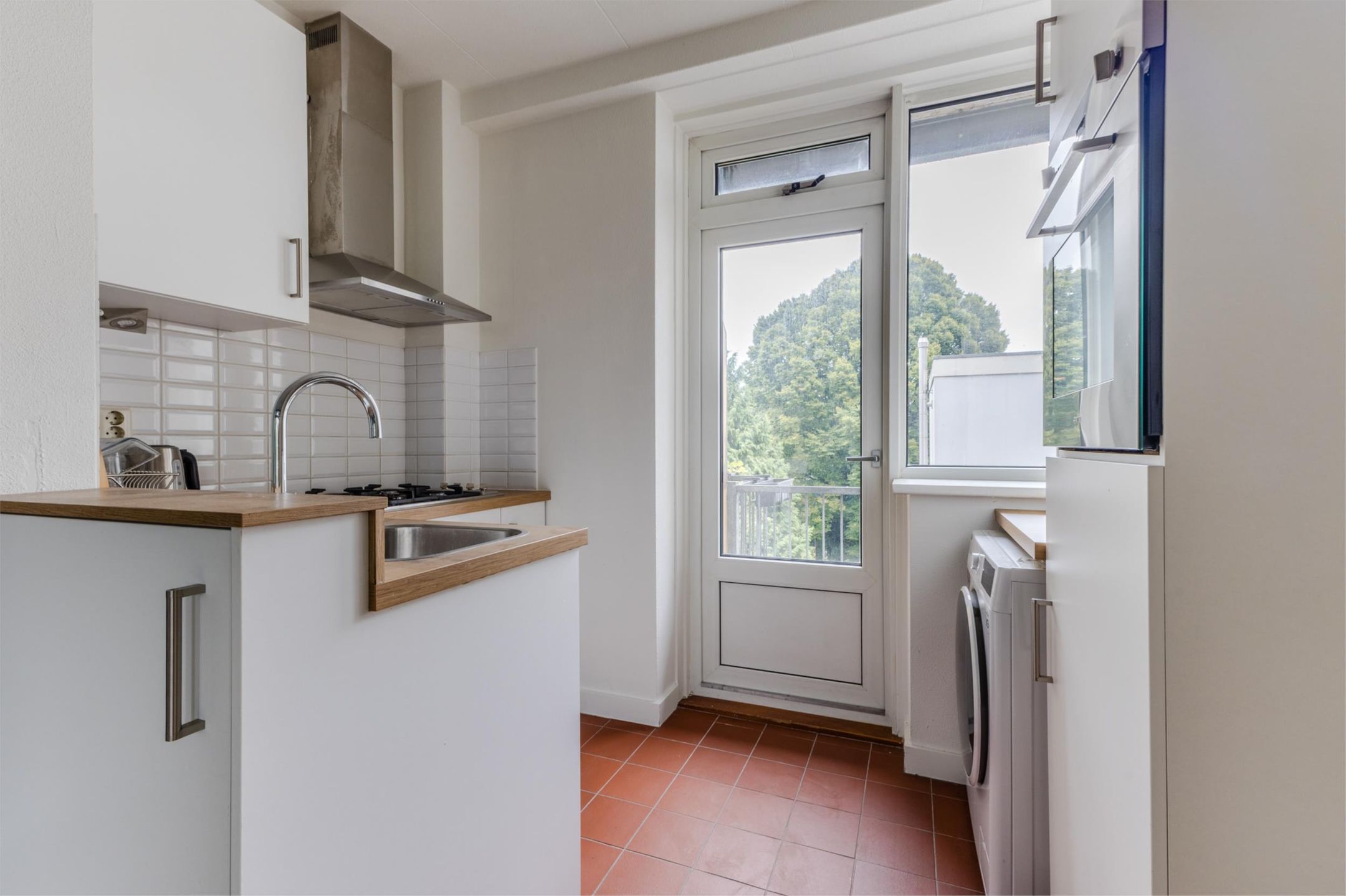 Foto 15 van Anjeliersstraat 420