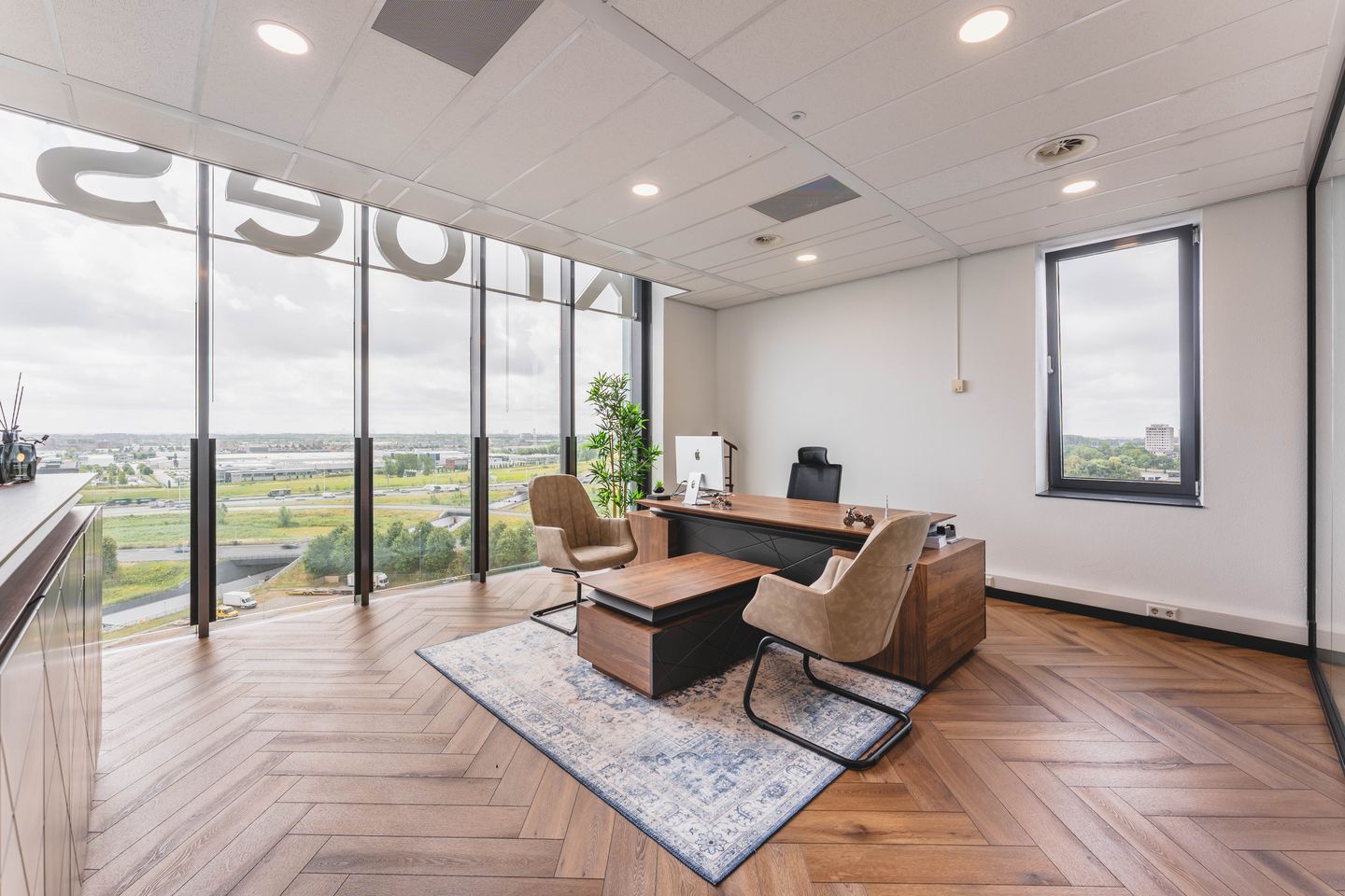 View photo 4 of Laan van Zuid Hoorn 70