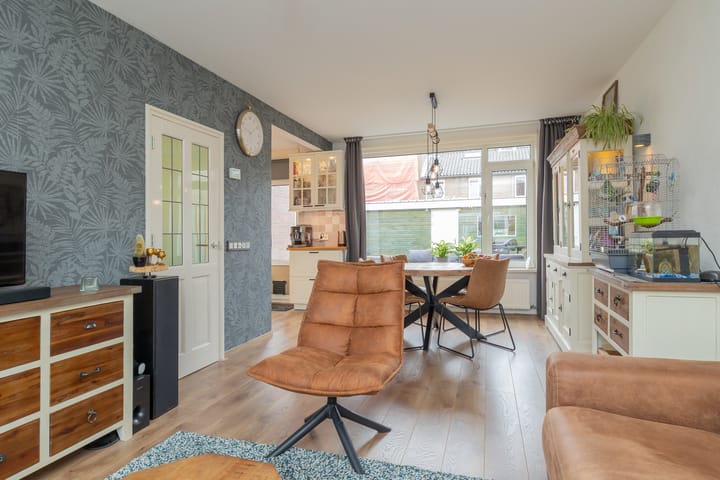 Foto 9 van Frederik van Eedenlaan 19