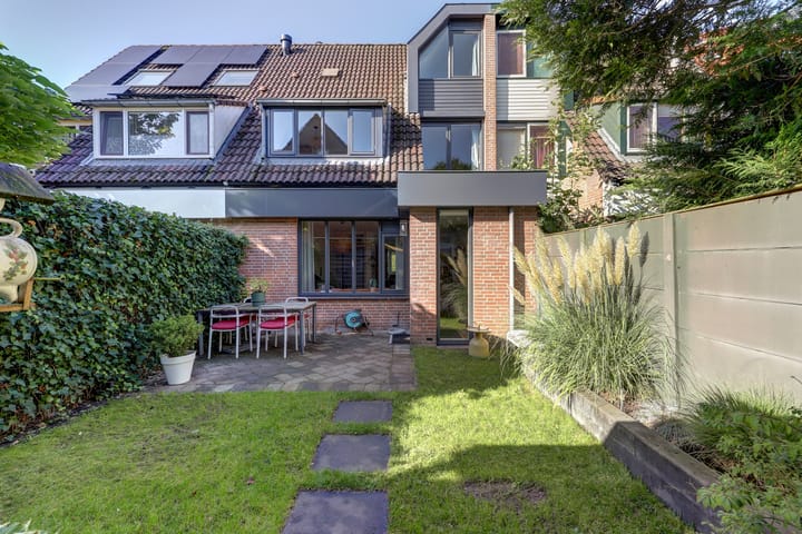 Foto 27 van de Brik 17