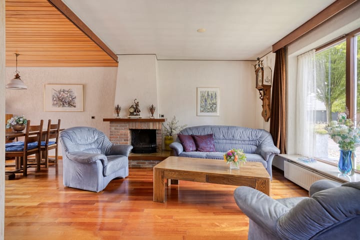 Foto 3 van Julianaplein 12