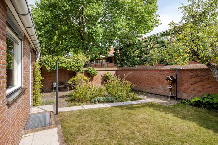 Foto 24 van Julianaplein 12