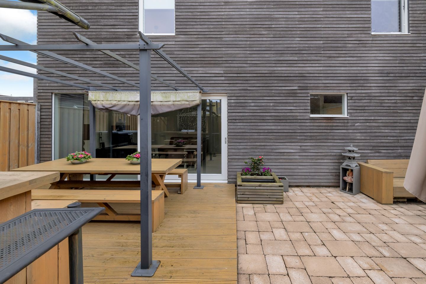 Photo 20 of De Muy 321