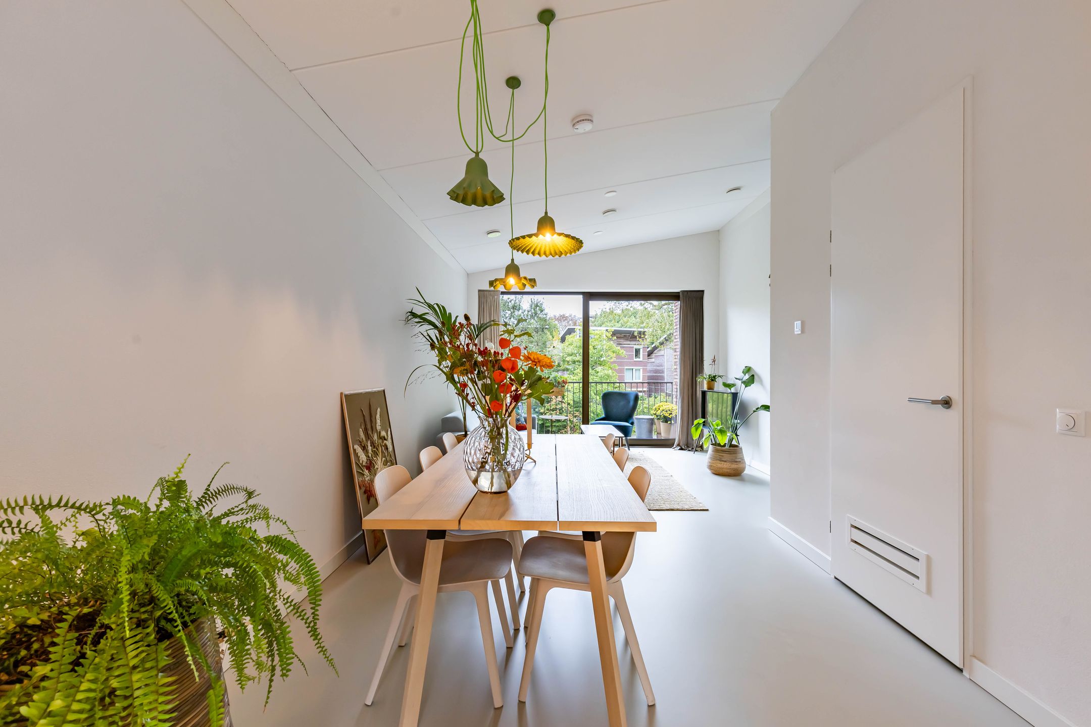 Foto 9 van Helper Westsingel 49-24