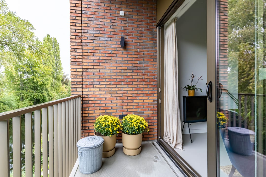 Foto 13 van Helper Westsingel 49-24