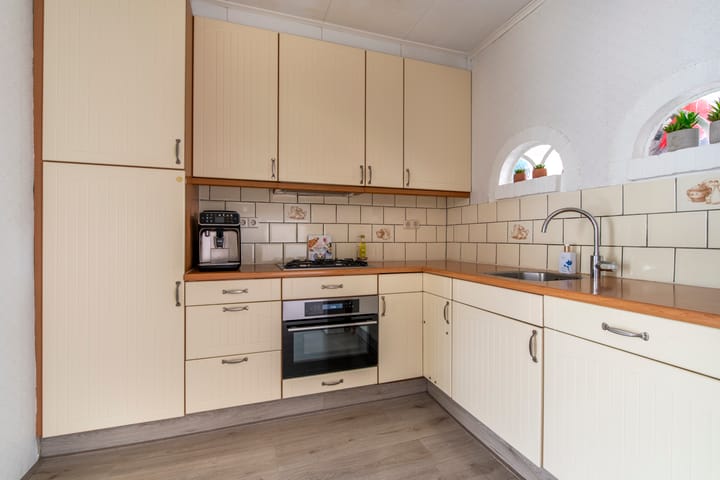 Photo 8 of Willem Marislaan 10