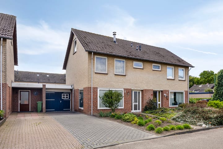 Foto 1 van Willem-Alexanderlaan 31