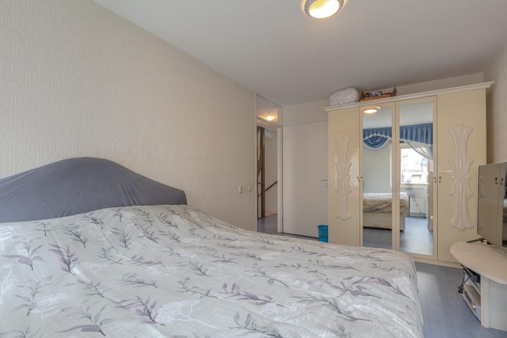 Foto 15 van Gaesbeekstraat 83