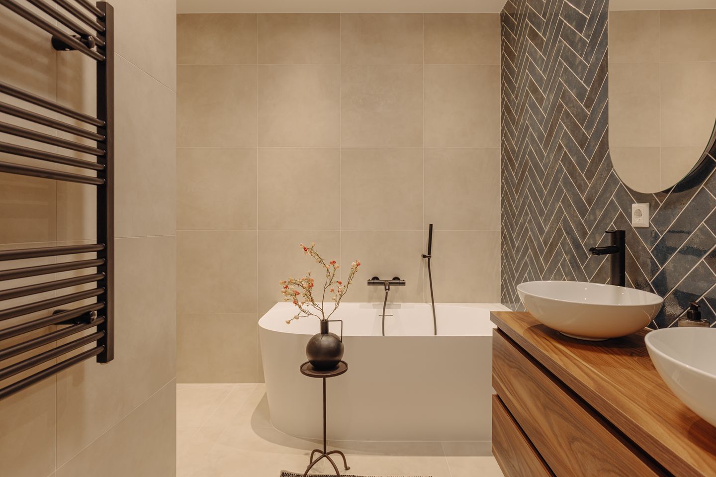 Foto 20 van Andreas Bonnstraat 32-4