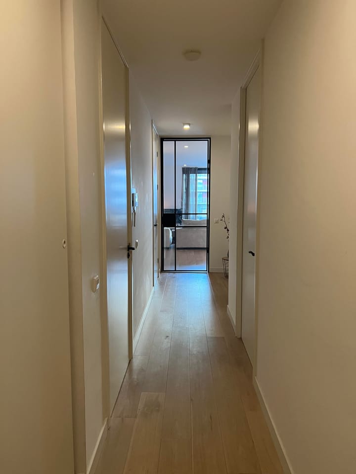 Photo 2 of Carolina MacGillavrylaan 458