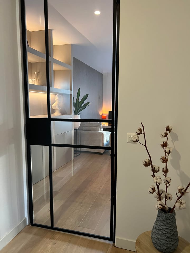 Photo 3 of Carolina MacGillavrylaan 458