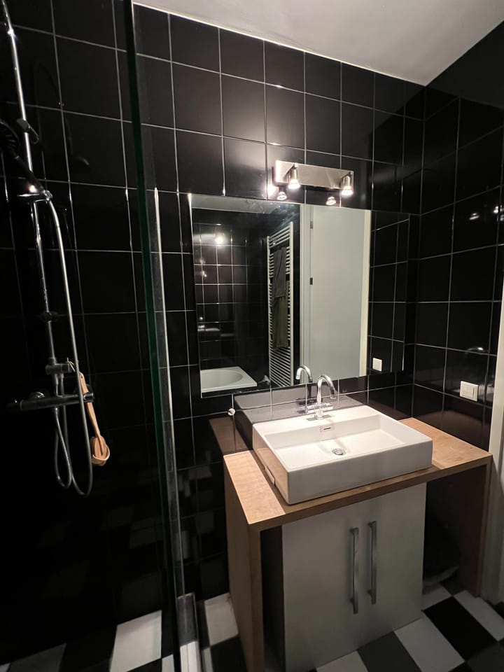 Foto 16 van Carolina MacGillavrylaan 458