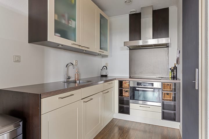 Photo 11 of Rode Ring 215