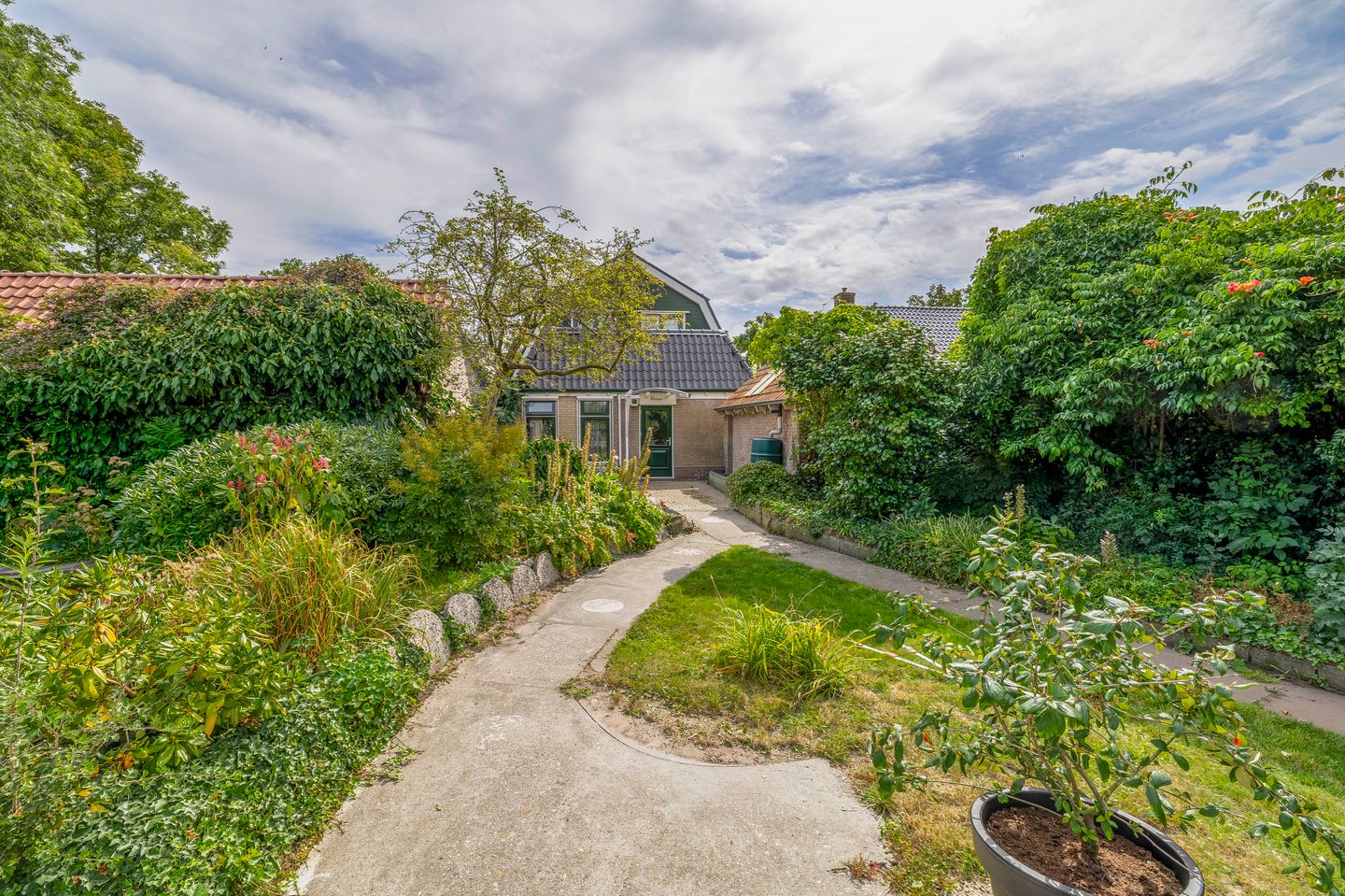 Foto 44 van Lyklamawei 21