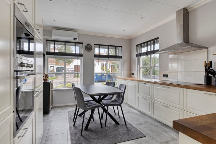 Photo 11 of Weeldeweg 23