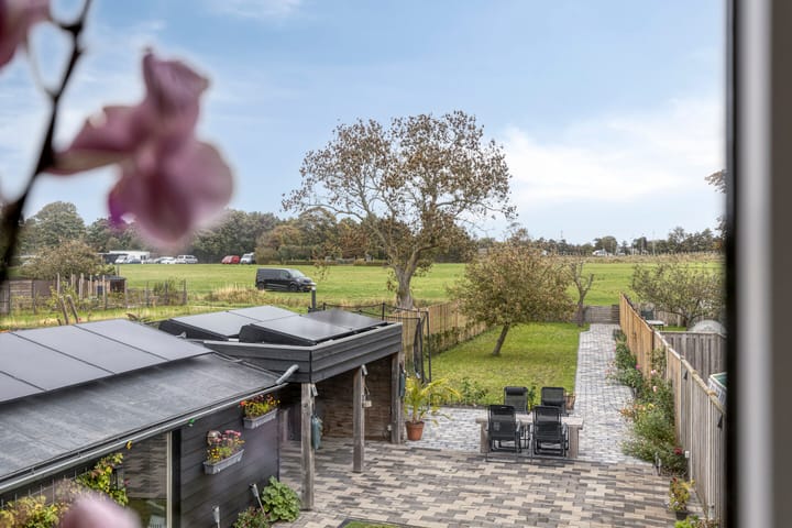 Photo 21 of Weeldeweg 23