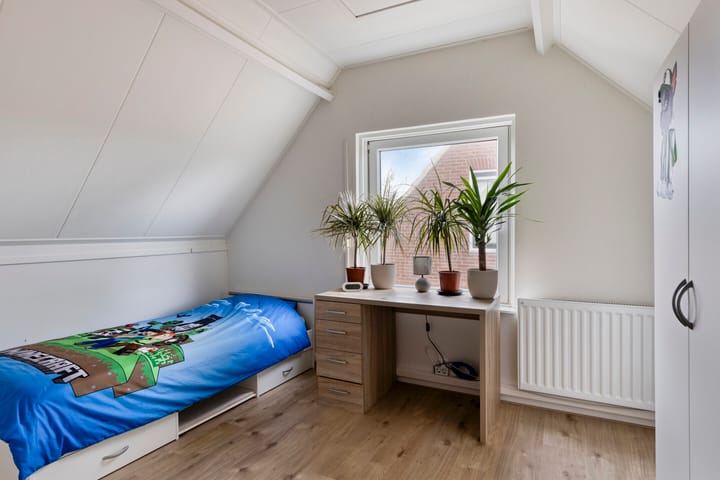 Photo 22 of Weeldeweg 23