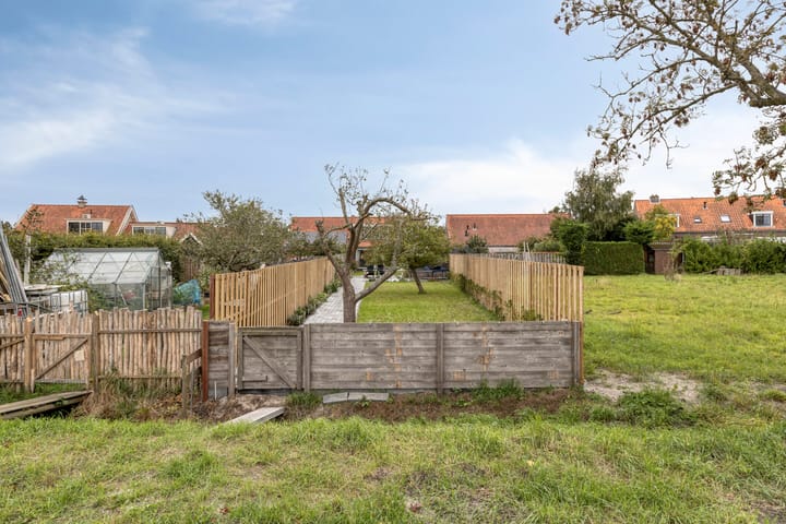 Photo 33 of Weeldeweg 23