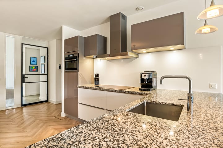 Foto 21 van Spaarndamseweg 80-C