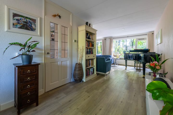 Foto 2 van Pater de Leeuwweg 33