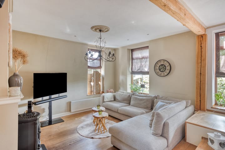 Foto 14 van Dorpsweg 10