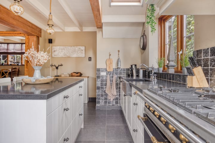 Foto 28 van Dorpsweg 10