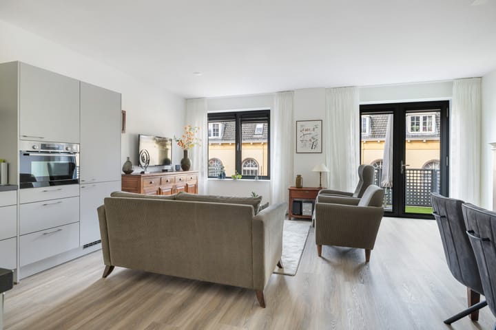 Foto 2 van Agnietenstraat 82