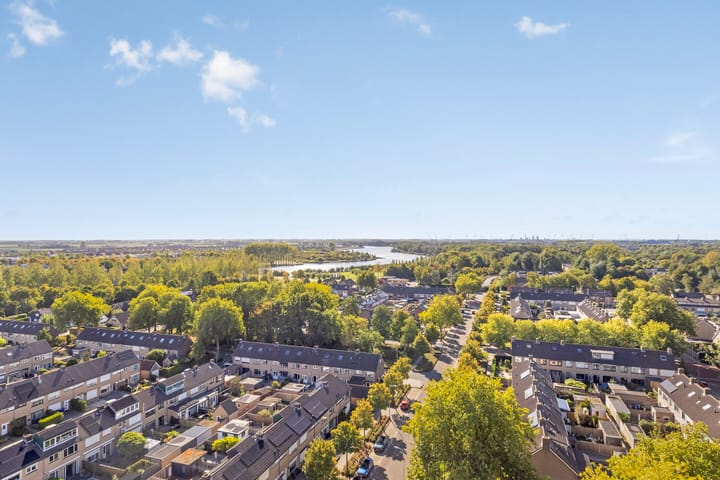 Foto 15 van Fahrenheitlaan 646