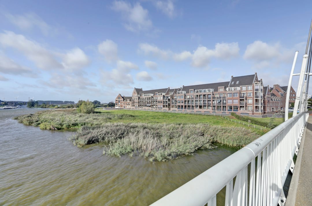 Foto 1 van Terreplein 116