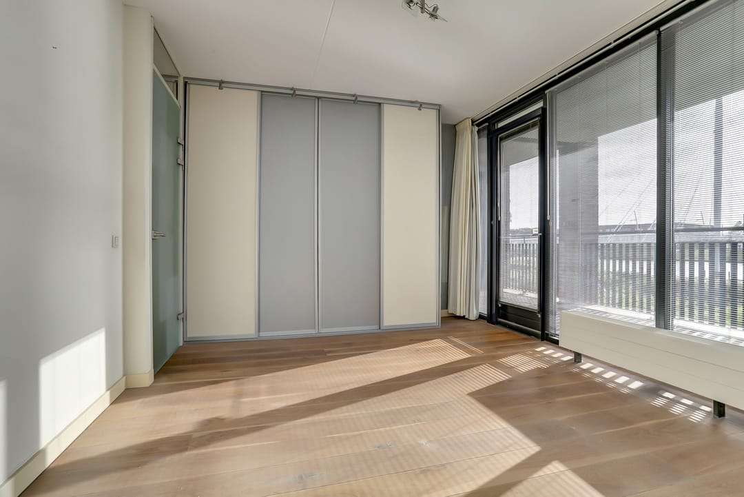 Foto 26 van Terreplein 116