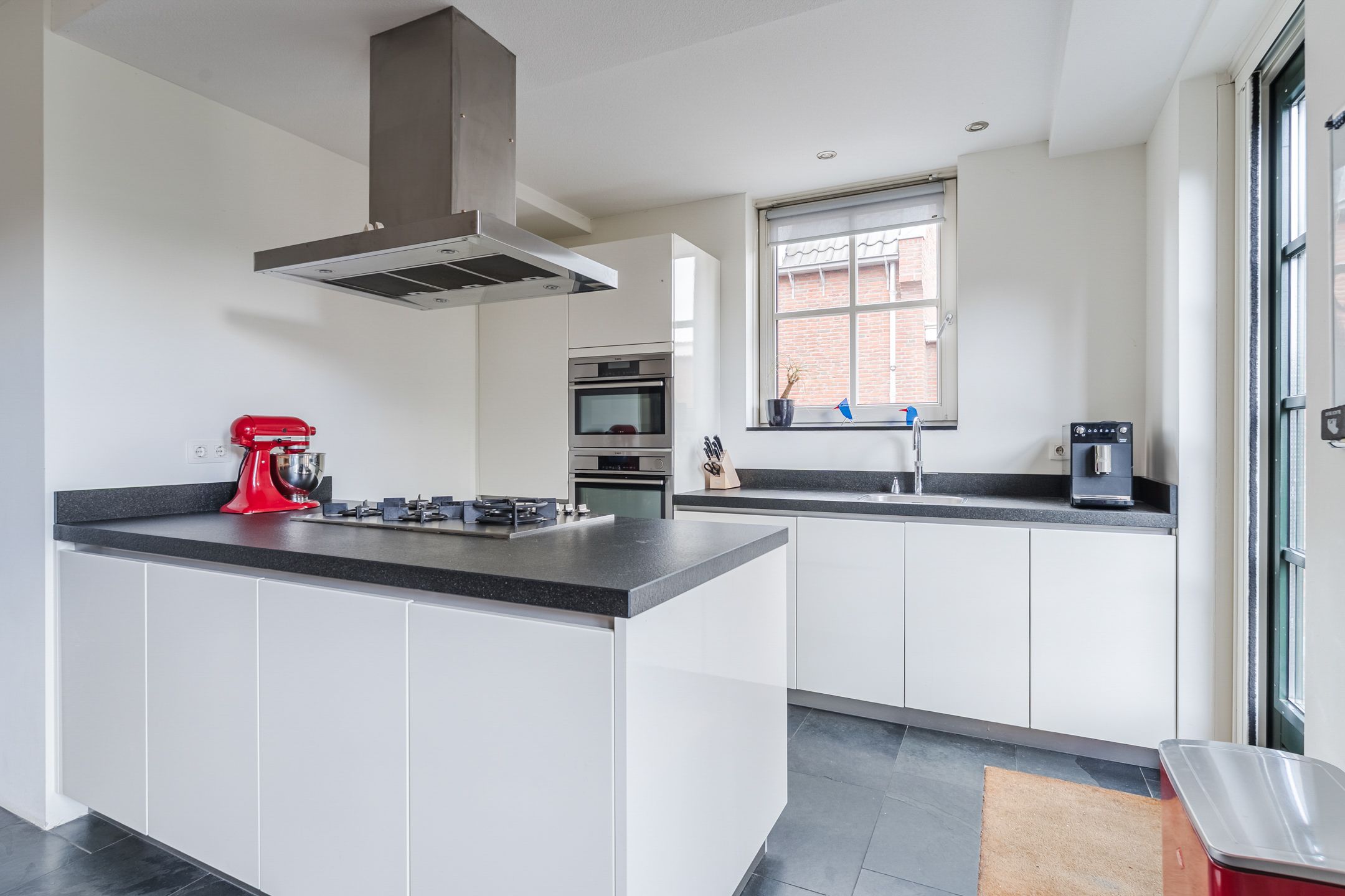 Photo 15 of Graaf Huibertlaan 20-A