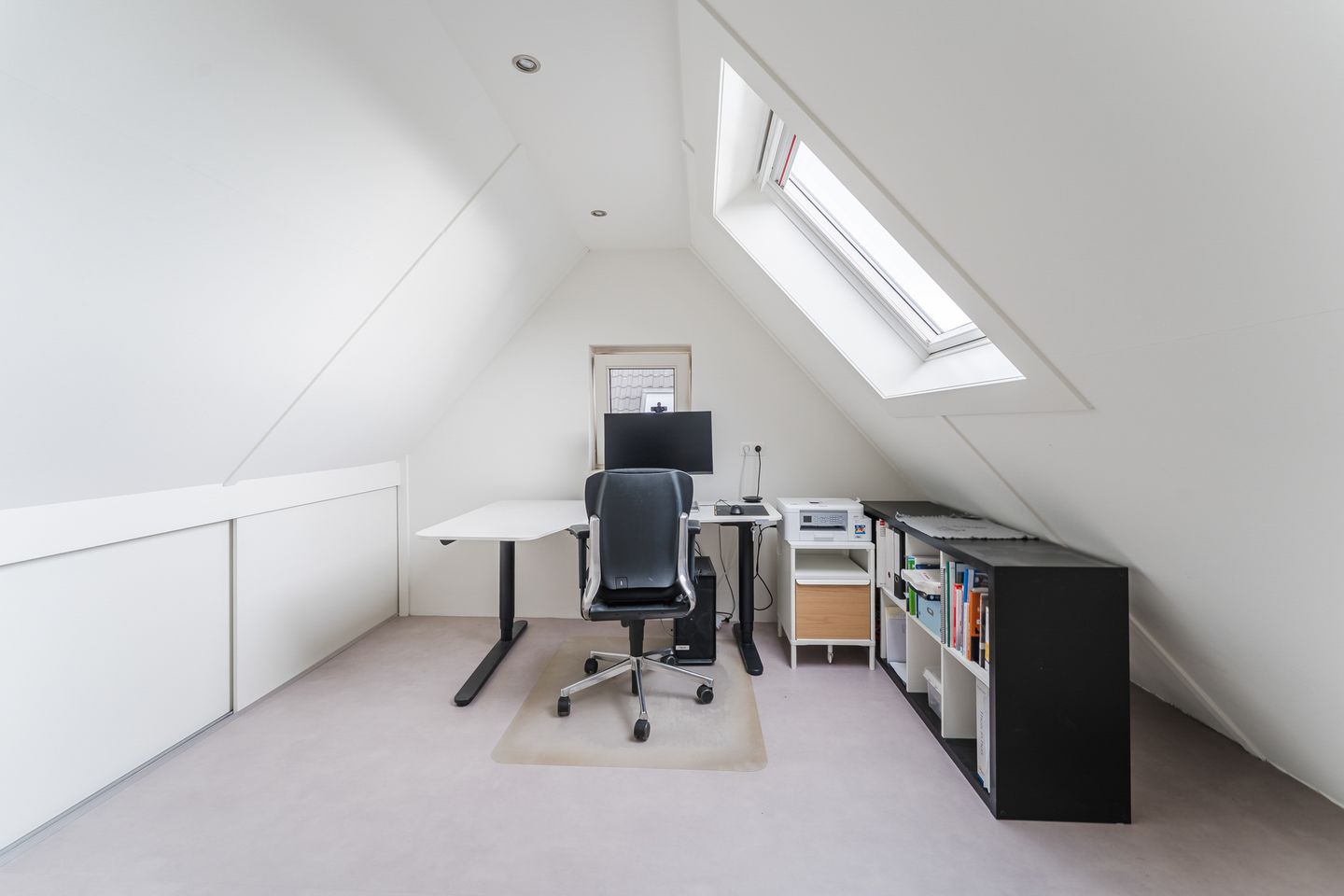 Photo 34 of Graaf Huibertlaan 20-A