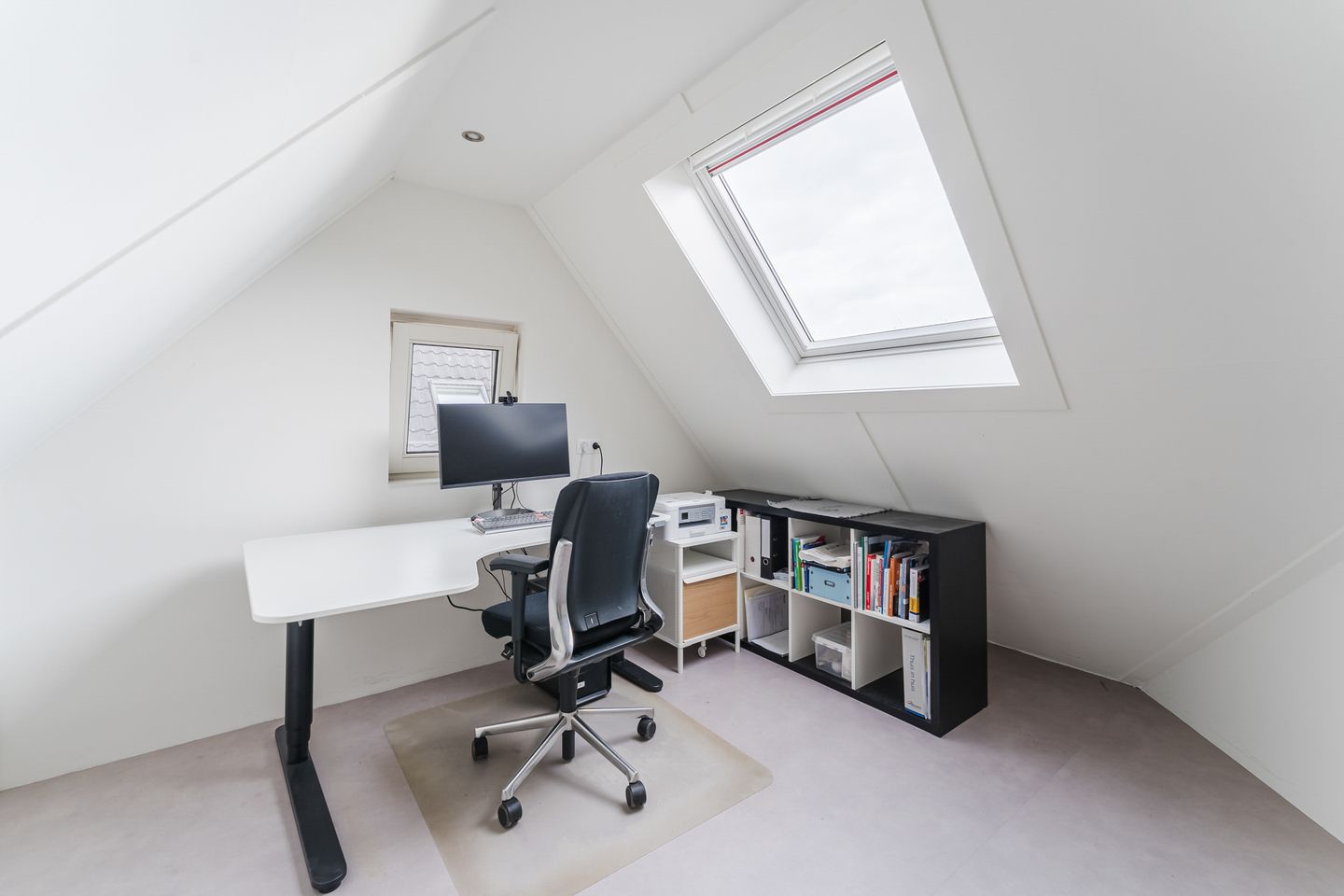 Photo 35 of Graaf Huibertlaan 20-A