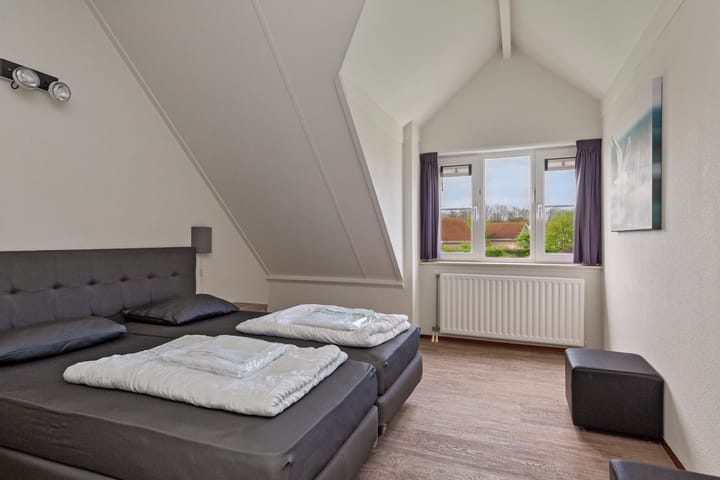 Photo 8 of Helmgras 2-4