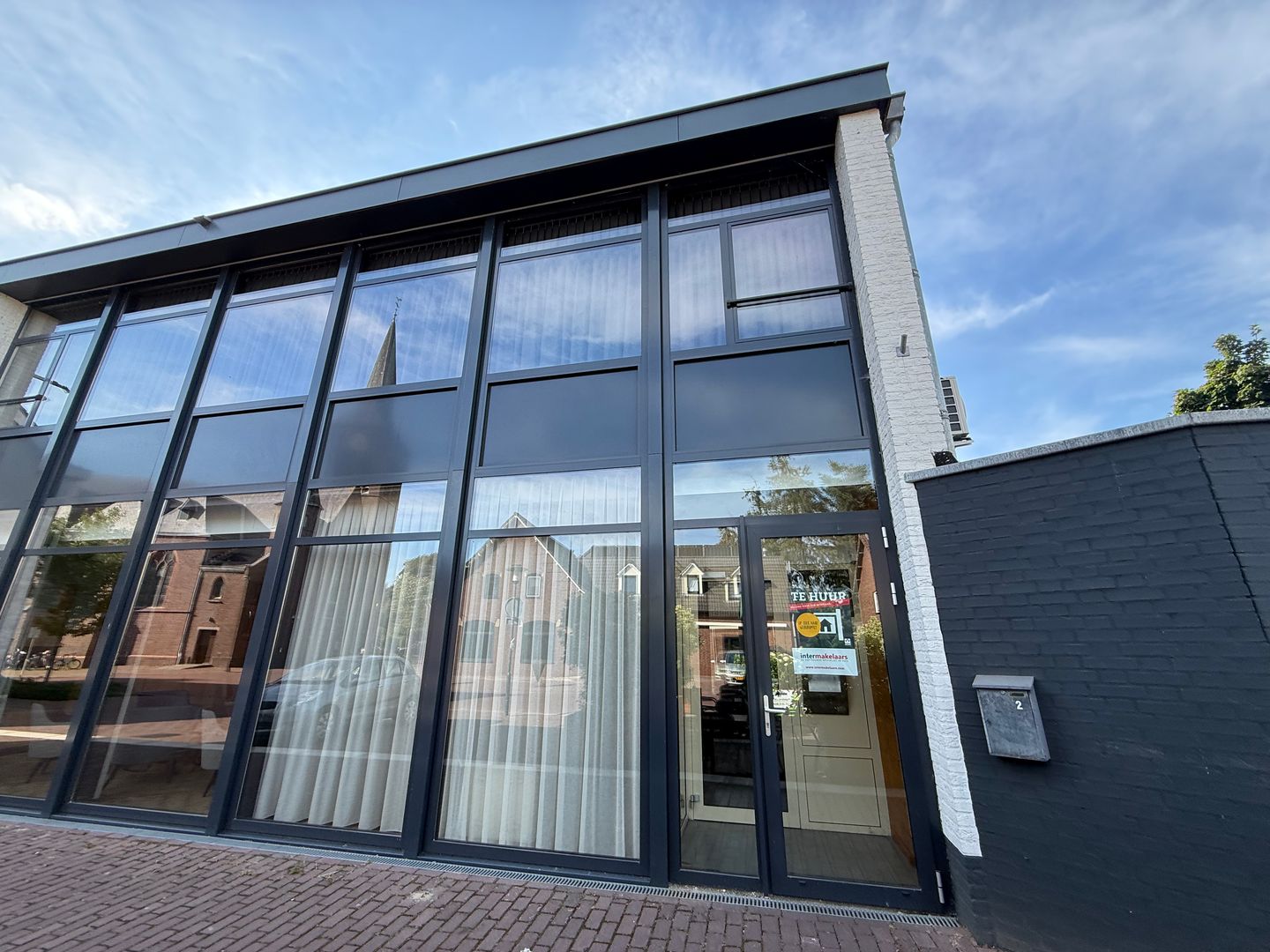 View photo 3 of St. Jansstraat 2