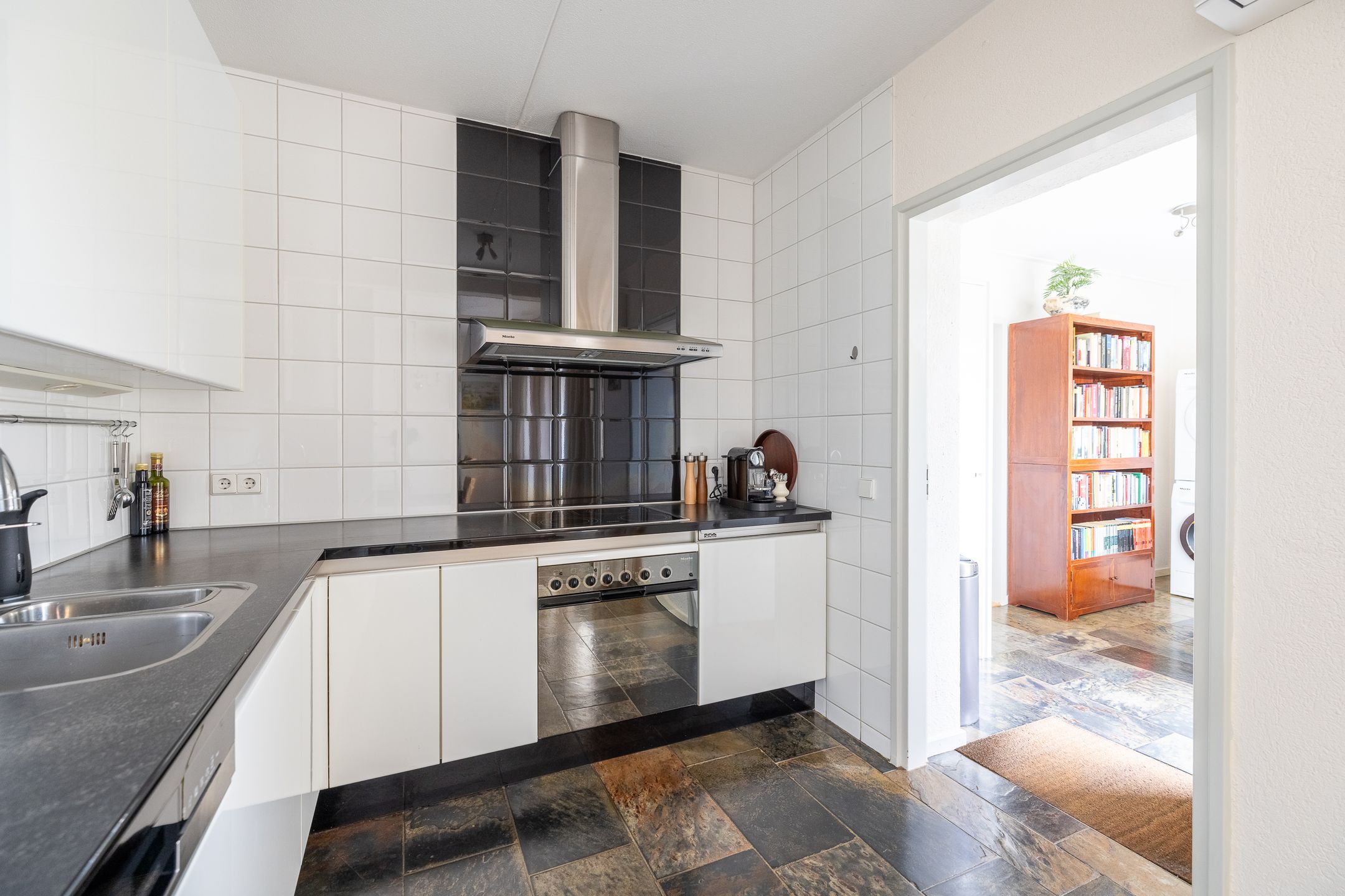 Photo 12 of Ploegdreef 37