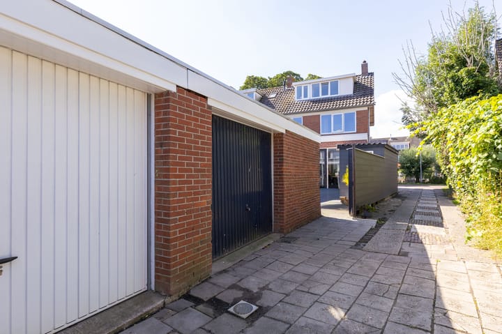 Foto 23 van Dirk Wierengastraat 11